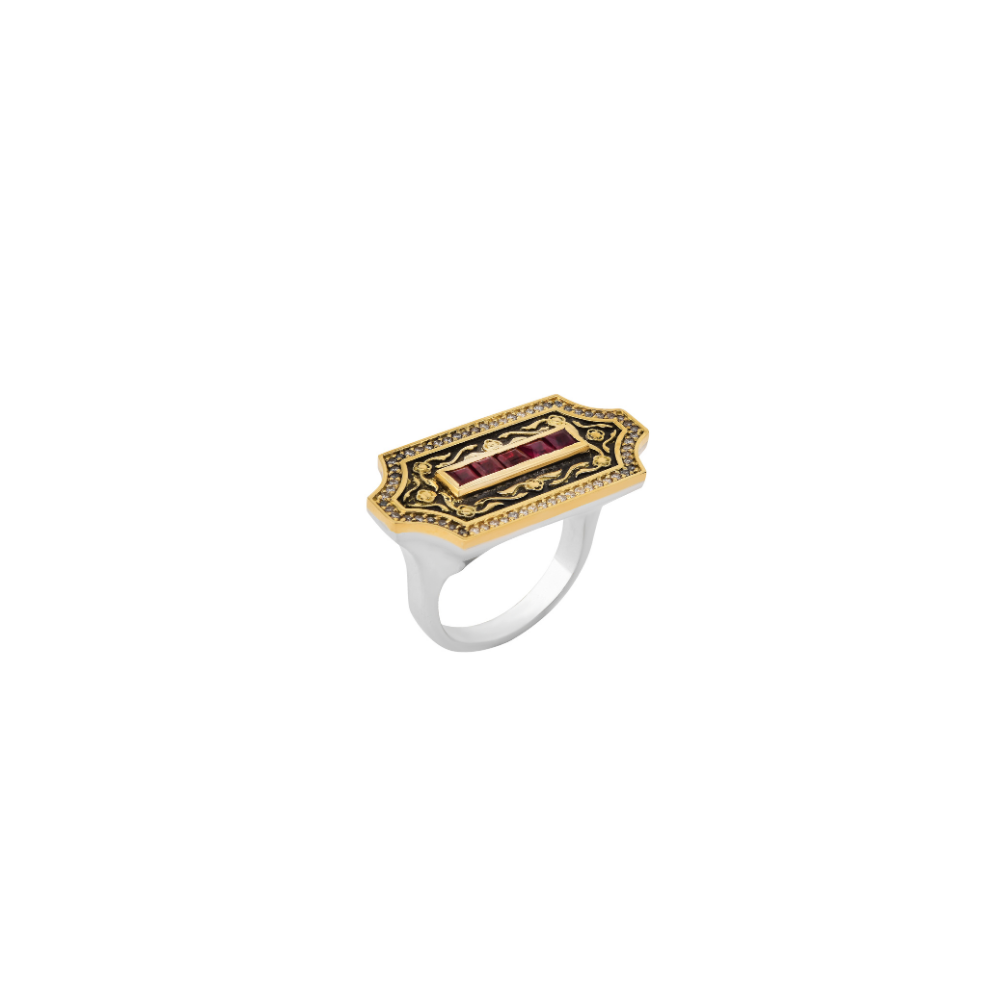 18-karat gold Enderun-u Zarafet Ring with ruby and diamond.
