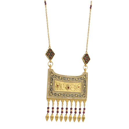 18-karat gold Enderun-u Zarafet Necklace with rubies and diamonds.