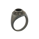 925 sterling silver ring with a Kabe-i Şerif motif and a geometric, elegant design.