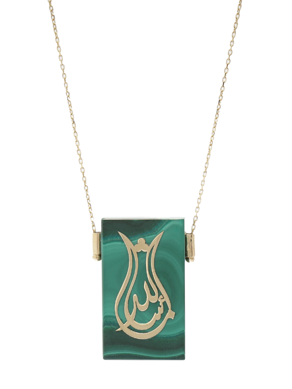 Doğal malakit taşı üzerine 18 ayar altın lale figürü işlenmiş kolye tasarımı