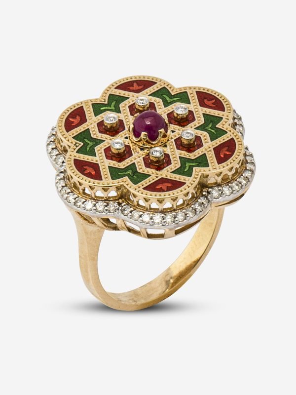 Yakut ve zümrüt taşlı pırlantalarla bezenmiş yaprak formlu 18 ayar altın yüzük