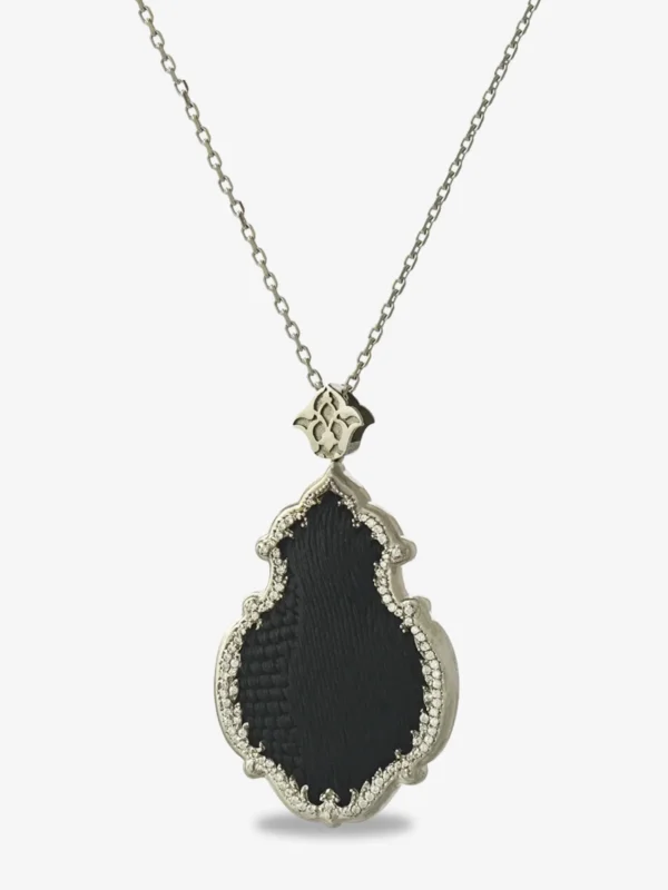 Ya Hay işlemeli Kabe örtüsü detaylı taşlı 925 ayar gümüş kolye