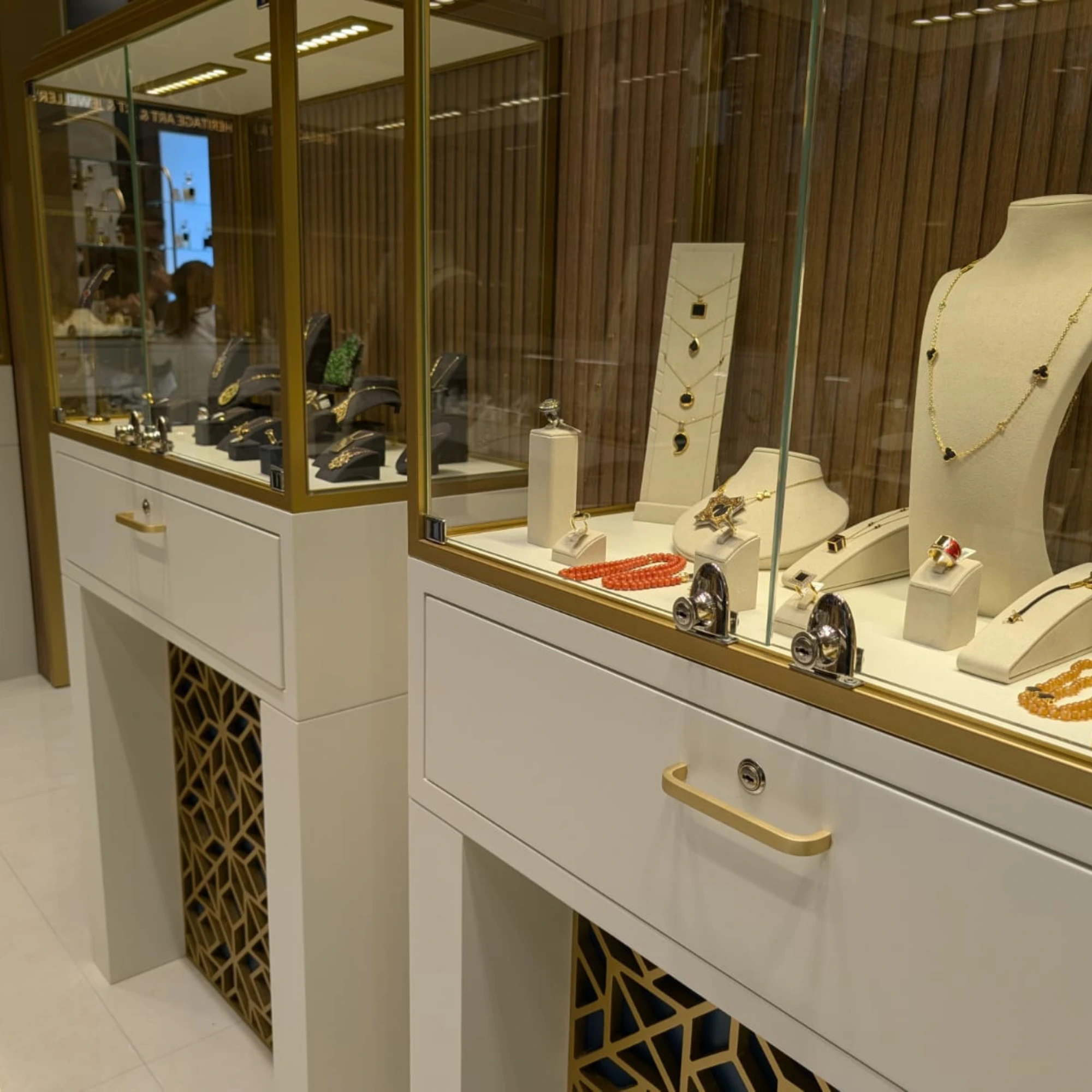Kiswah-Jewellery-Mall-Of-Istanbul-Magaza-1